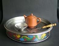 金屬作的茶盤及器具